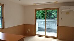 アルカディア 1階2LDKのリビング/ダイニング