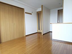 阪急神戸本線 塚口駅 徒歩11分の賃貸マンション 4階2LDKのリビング/ダイニング