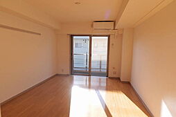 メゾン・フルール 3階1Kのリビング/ダイニング