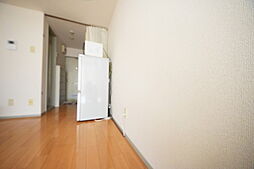 ハッピーパレス越野 206 2階ワンルームのリビング/ダイニング