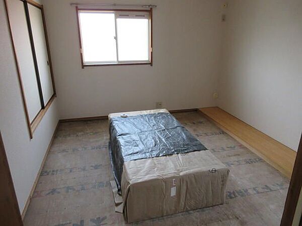 detached 東京都町田市南成瀬５丁目14-4

地図を見る