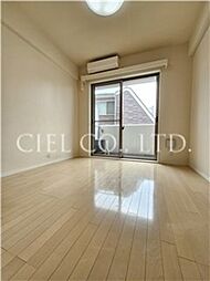 東急多摩川線 武蔵新田駅 徒歩3分の賃貸マンション 4階1Kのリビング/ダイニング