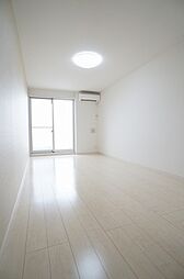 リブリ・ラフィット 2階1Kのリビング/ダイニング