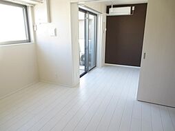 ガーテ中落合 2階1LDKのリビング/ダイニング