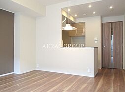 グローバルフロントタワー 3階1LDKのリビング/ダイニング