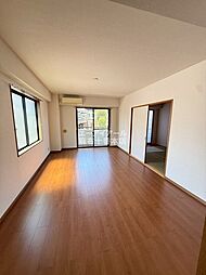 JR山手線 品川駅 徒歩9分の賃貸マンション 2階3LDKのリビング/ダイニング