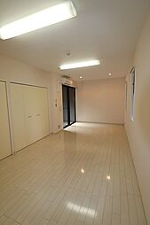 RoCa 1階ワンルームのリビング/ダイニング