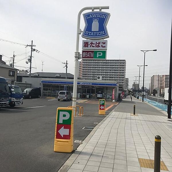 画像20:ローソン長吉六反四丁目店 223m