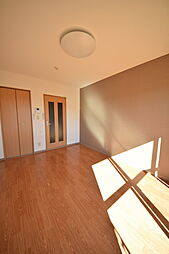 コンフォートシティ 2階1Kのリビング/ダイニング