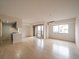 東京メトロ半蔵門線 半蔵門駅 徒歩2分の賃貸マンション 8階2LDKのリビング/ダイニング