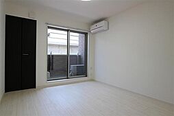 ログリア 2階1Kのリビング/ダイニング