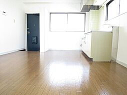 ハイネス瑞江 4階2DKのリビング/ダイニング