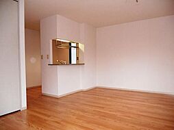 カーサヴェルディII 202 2階1LDKのリビング/ダイニング