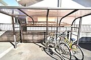 敷地内/建物