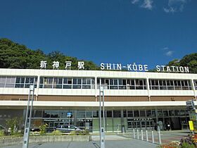 エステムコート新神戸II駅前山手