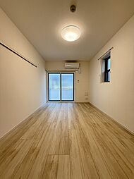 京王相模原線 京王多摩センター駅 徒歩15分の賃貸マンション 1階1Kのリビング/ダイニング