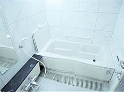 [風呂] 広い浴室には追い焚き機能、浴室乾燥暖房機もございます！