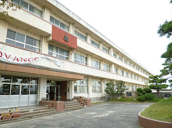 画像19:日立市立久慈中学校（1067m）