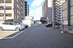 敷地内平置き駐車場