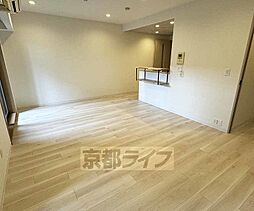 京都地下鉄東西線 東野駅 徒歩1分の賃貸マンション 1階1LDKのリビング/ダイニング