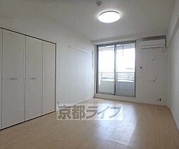 JR片町線(学研都市線) 大住駅 徒歩8分の賃貸マンション 4階1Kのリビング/ダイニング