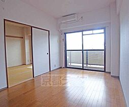 京都地下鉄東西線 椥辻駅 徒歩17分の賃貸マンション 5階2LDKのリビング/ダイニング