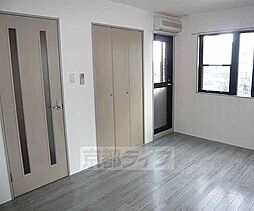 JR東海道・山陽本線 山科駅 徒歩10分の賃貸マンション 4階1DKのリビング/ダイニング