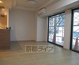 グリーンサム大久保 408 4階2LDKのリビング/ダイニング