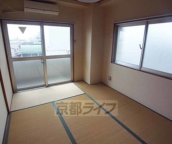 寝室