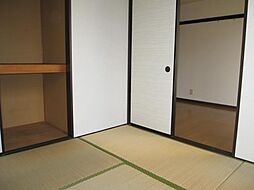 タウニィ石丸 102 1階1LDKのリビング/ダイニング