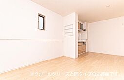 ハリーズコートＣ 101 1階1LDKのリビング/ダイニング