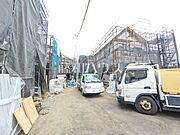 接道状況および現場風景　【新座市栄2丁目】