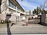 周辺：立川市立第二小学校 (530m)