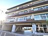 周辺：新座市立新堀小学校 (690m)