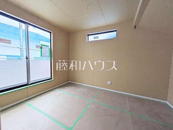 寝室を拡大表示