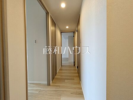 廊下 【ルピナス日野壱番館】
