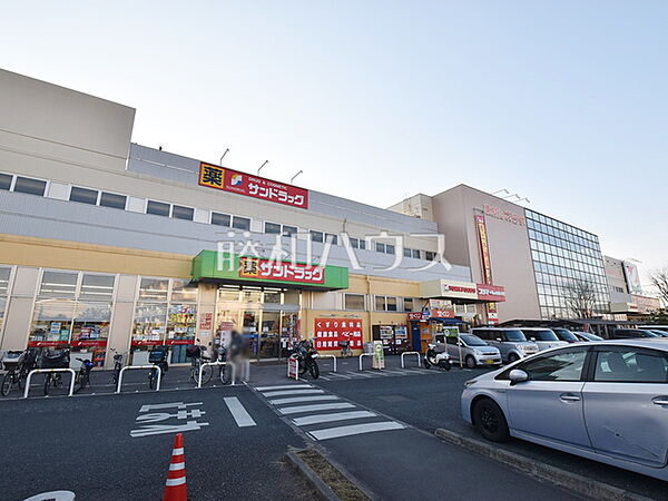 周辺を拡大表示