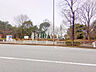 周辺：上柚木公園 (810m)