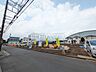 外観：接道状況および現場風景　【新座市野寺5丁目】