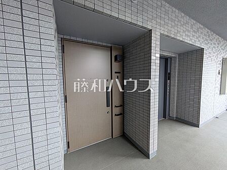 玄関 【エクセレントシティ立川ザ・レジデンス】