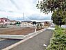 外観：接道状況および現場風景　【東久留米市下里1丁目】 平日のご案内も可能です。まずはお気軽にお問合せ下さいませ。