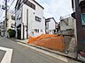 外観：マンションより戸建て派のあなたへ。資産として残る、都内・駅近の土地 接道状況および現場風景　【練馬区田柄1丁目】