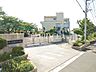 周辺：多摩市立北諏訪小学校 (520m)