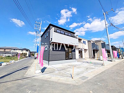 外観：順調に工事が進んでいます。実際の街並みの様子が段々見えて参りました。ぜひ実際に現地をご見学下さいませ。 　【志木市中宗岡1丁目】