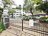 周辺：八王子市立浅川中学校 (810m)