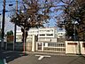 周辺：狛江市立和泉小学校 (640m)