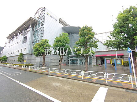 八王子市芸術文化会館(いちょうホール) (920m)