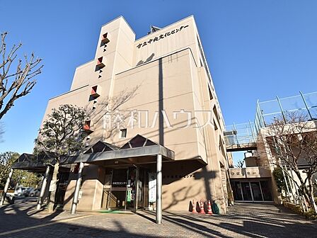 府中市立中央文化センター (260m)