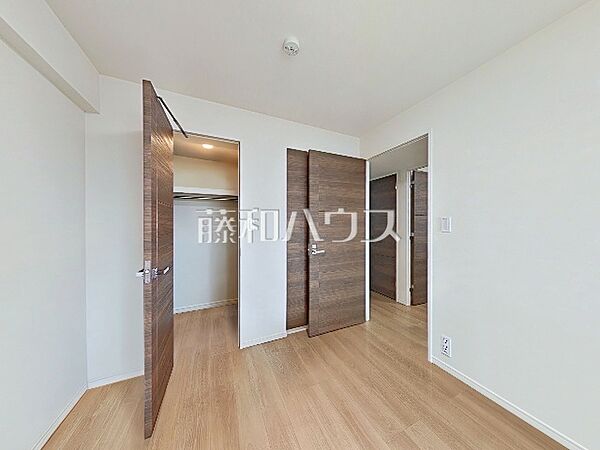 プレシス調布
