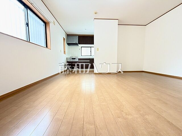 リビング/ダイニング 日野市多摩平5丁目